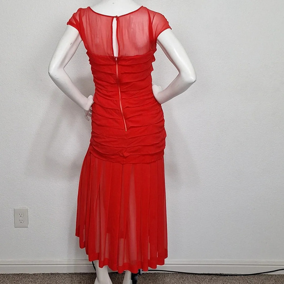 Carmen Marc Valvo Classic Red Romantic Cocktail Sheer Silk Feminine Midi Dress 6 - Picture 5 of 10